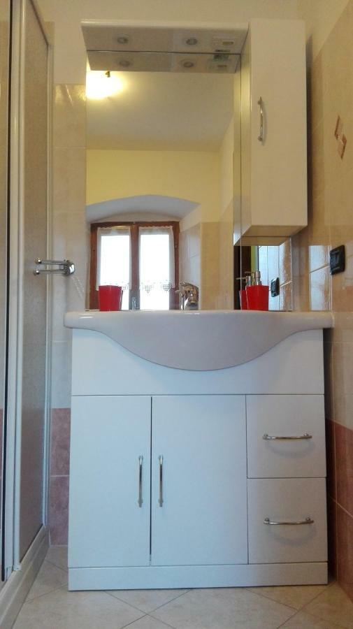 Vila Il Borgo Di Monica Domodossola Exteriér fotografie