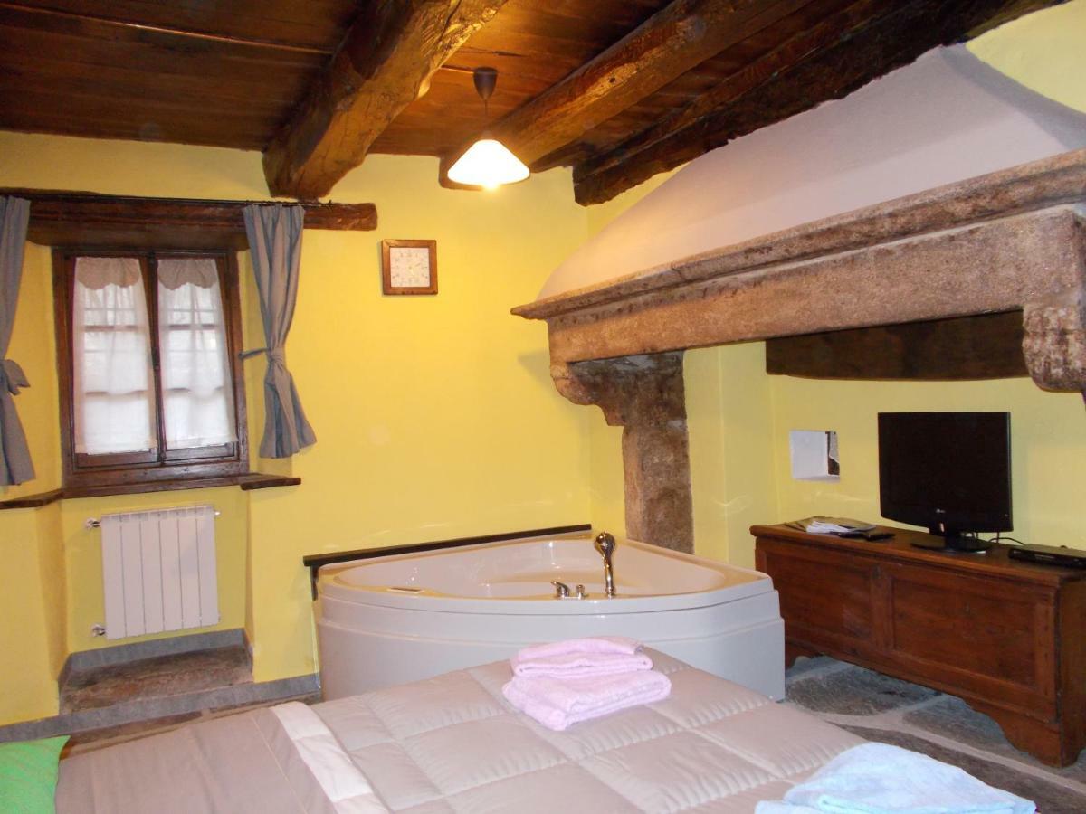 Vila Il Borgo Di Monica Domodossola Exteriér fotografie