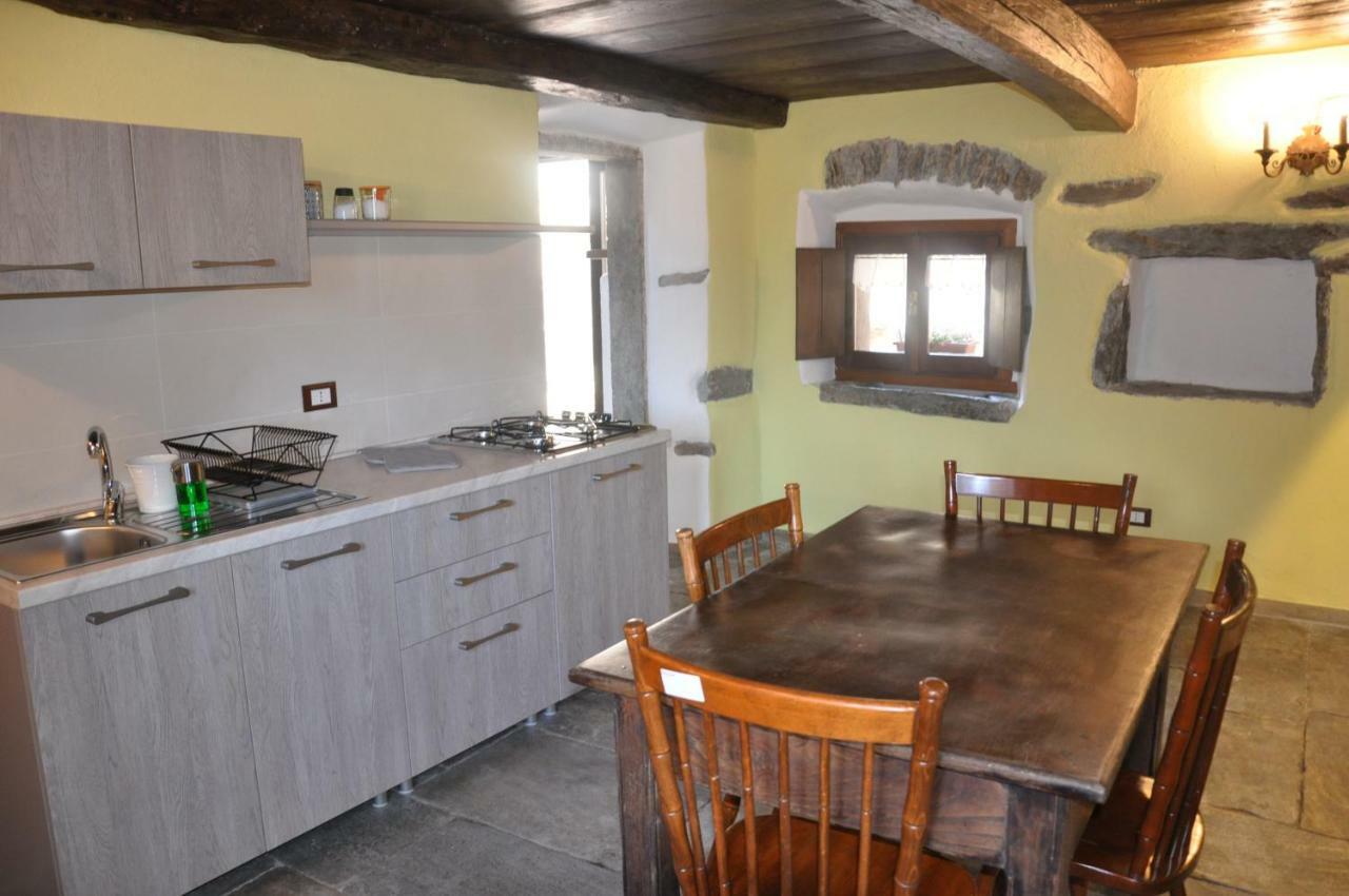 Vila Il Borgo Di Monica Domodossola Exteriér fotografie
