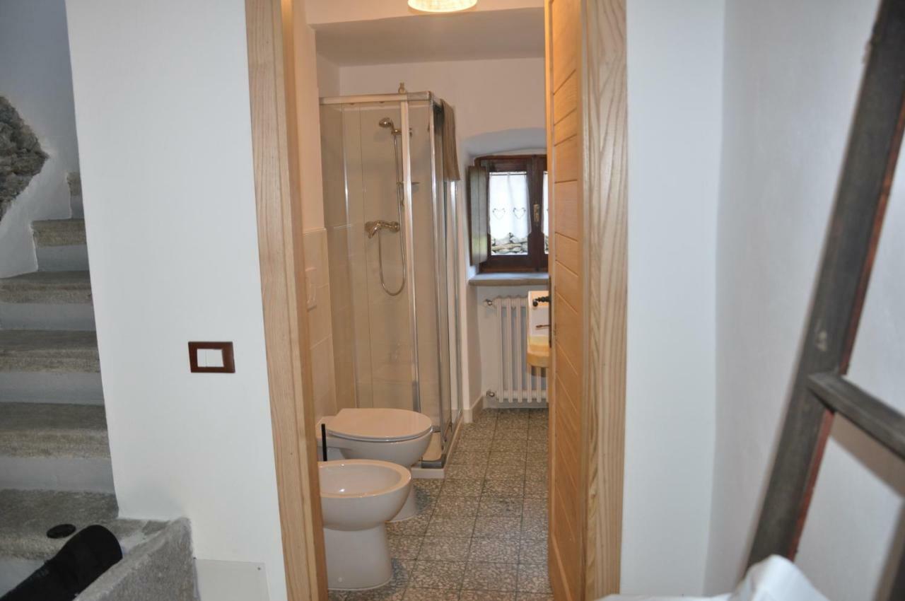 Vila Il Borgo Di Monica Domodossola Exteriér fotografie